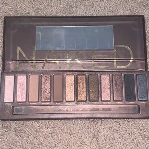 Urban Decay Naked Eyeshadow Palette